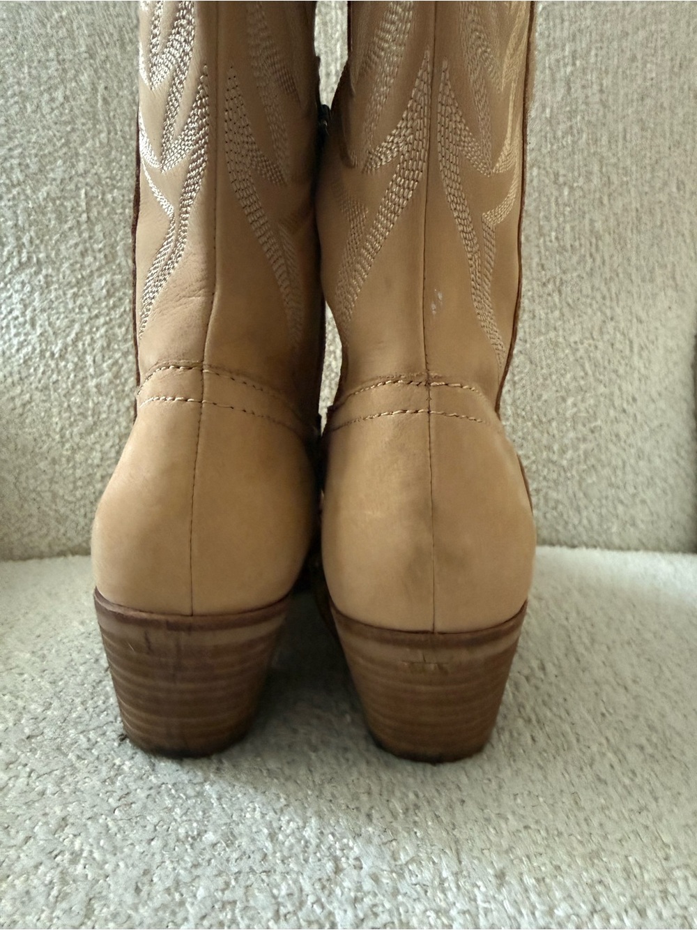 Dolce Vita Solei Classic Tan Women's Western Knee-High Boots - Picture 4 of 8